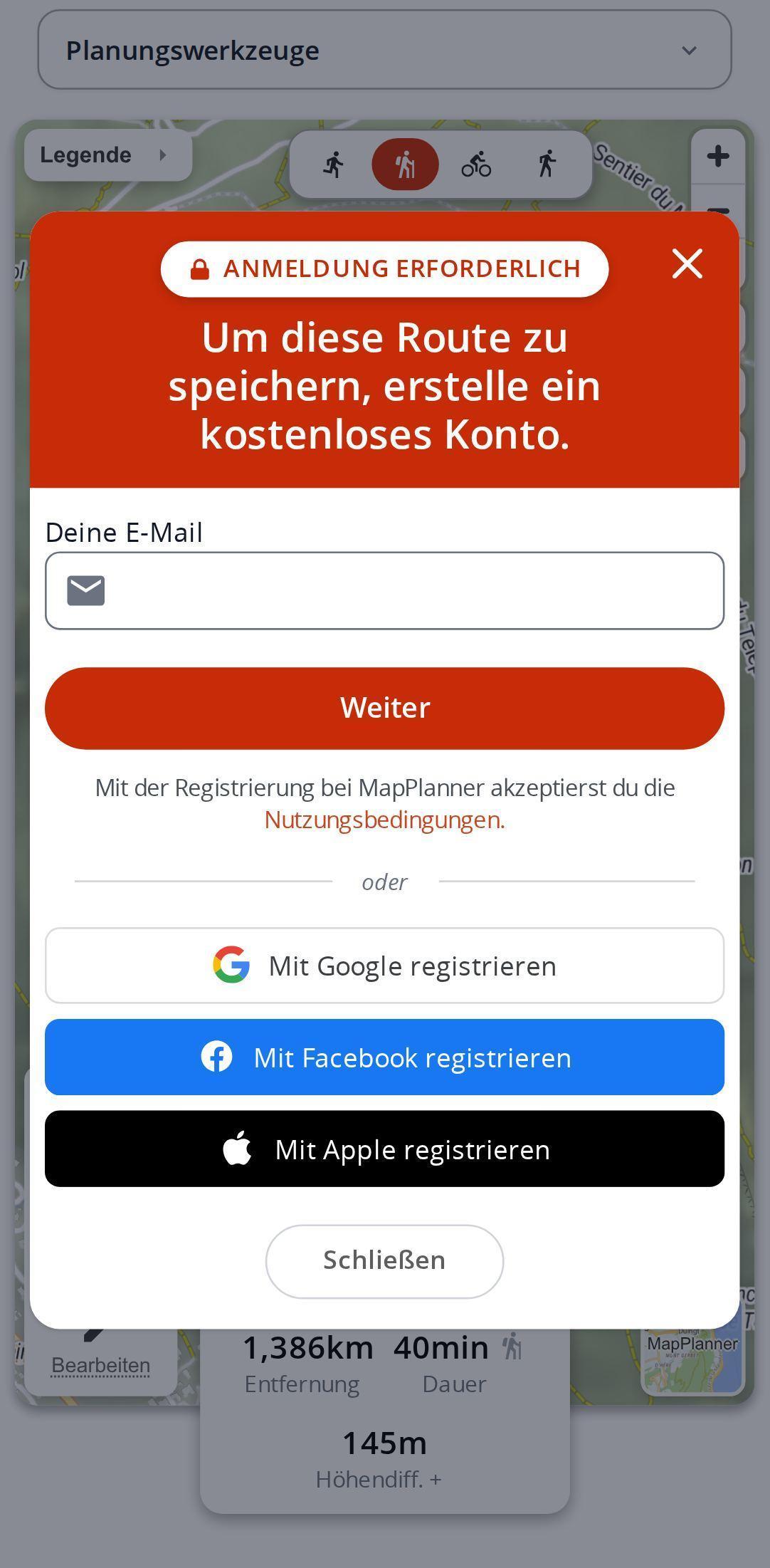 Speicherfenster in MapPlanner auf dem Smartphone: E-Mail-Feld, Schaltfläche zum Fortfahren und Anmeldung mit Google, Facebook oder Apple über einer gezeichneten Route