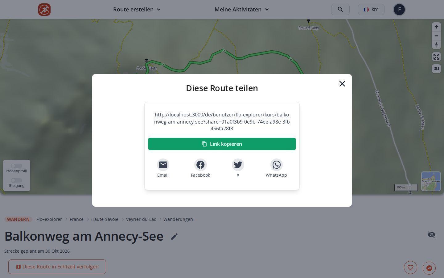 Teilen-Fenster einer Route in MapPlanner am Computer: eindeutiger Link, Schaltfläche zum Kopieren und Symbole für Email, Facebook, X und WhatsApp